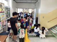 高学年による低学年の送り迎え