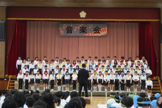 R06_3年生_音楽会（児童鑑賞日）02_20241115.jpg