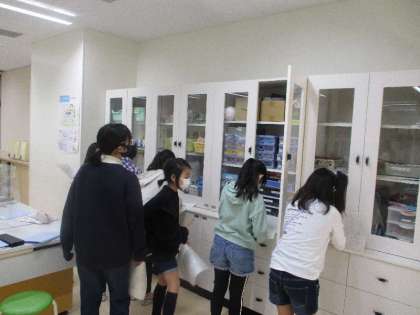 家庭科室探検