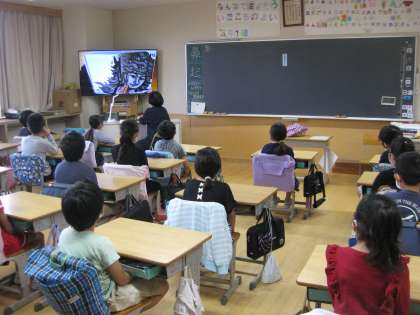 読み聞かせボランティア