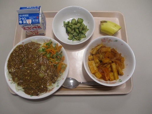 ６／１８給食１.jpg