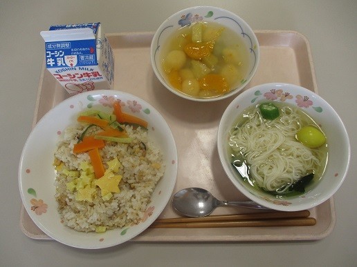 ７／８給食１.jpg