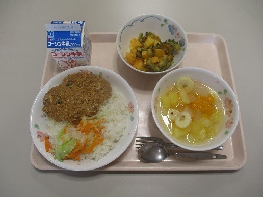 ７／１２給食１.jpg