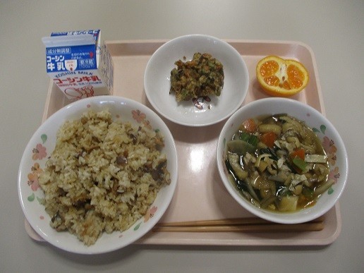 ２／３給食１.jpg