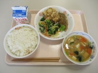 ２／２７給食１.jpg