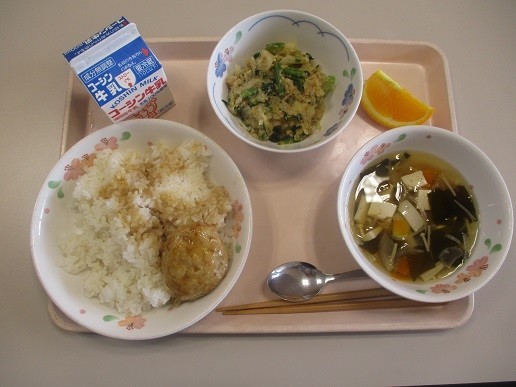 ５／８給食１.jpg