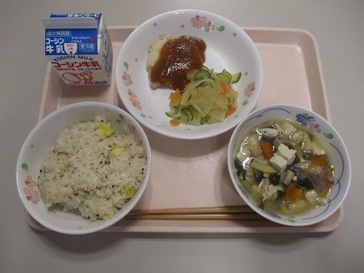 １０／９給食１.jpg