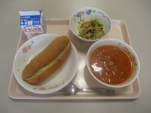 １０／１８給食１.jpg