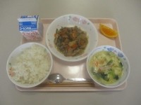 ５／３０給食１.jpg