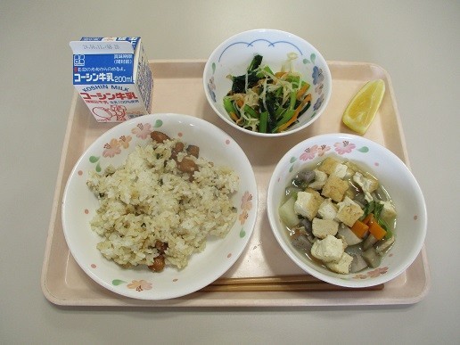 ６／３給食１.jpg