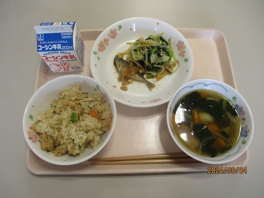 ６／４給食１.jpg