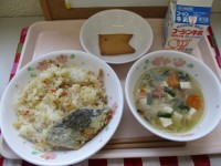 給食の写真