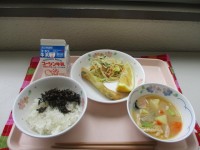 給食の写真