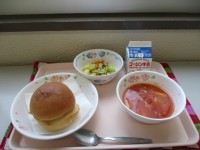 給食の写真