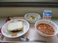 給食の写真