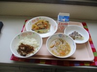 給食の写真