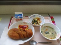 給食の写真