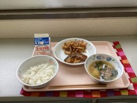 給食の写真