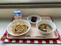 給食の写真