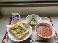 給食の写真