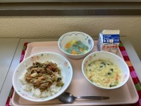 給食の写真