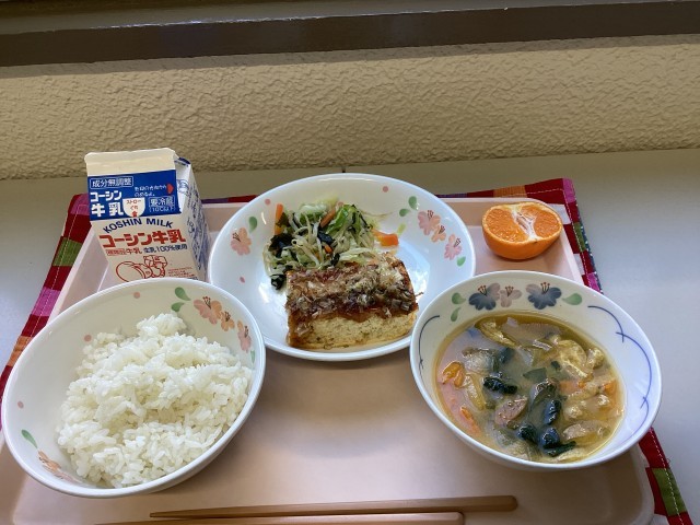 給食の写真