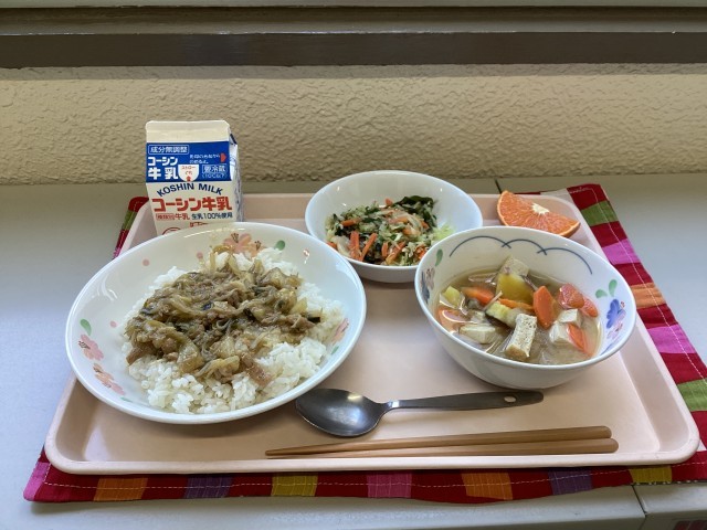 給食の写真