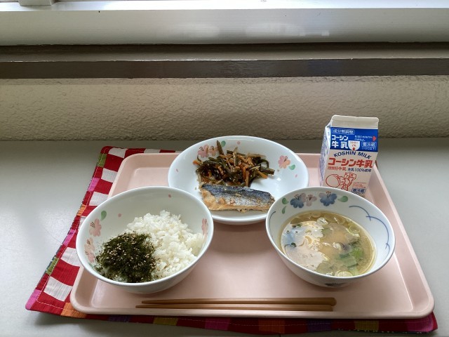 給食の写真