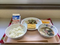 給食の写真