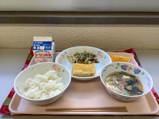 給食の写真