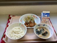 給食の写真