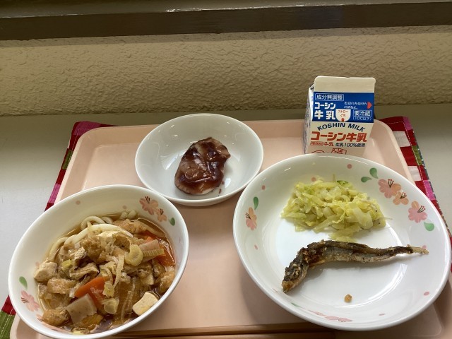 給食の写真