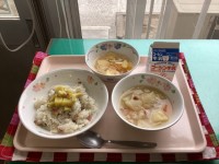 給食の写真