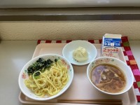給食の写真