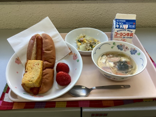 給食の写真
