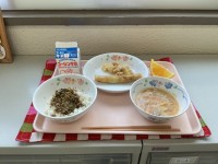 給食の写真