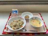 給食の写真