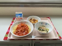 給食の写真