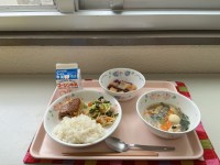 給食の写真