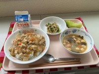 給食の写真