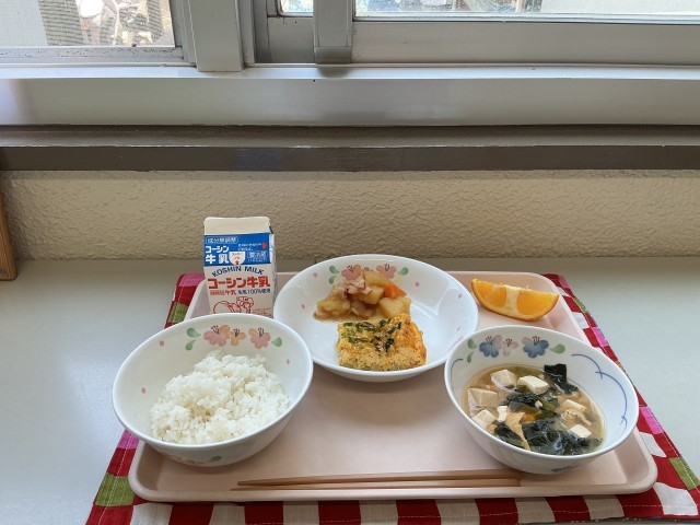 給食の写真