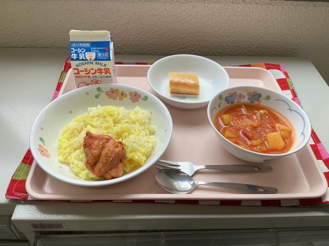 給食の写真