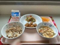 給食の写真