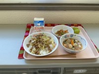 給食の写真