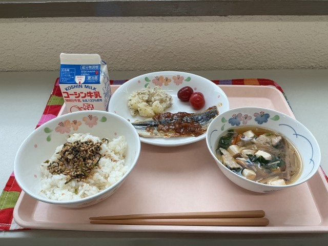 給食の写真