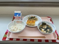 給食の写真