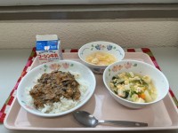 給食の写真