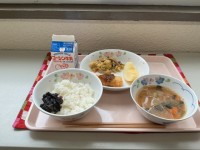 給食の写真