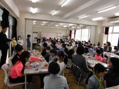 給食