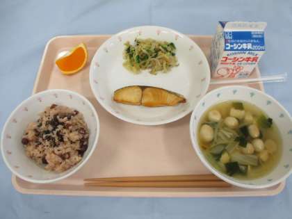 入学お祝い給食